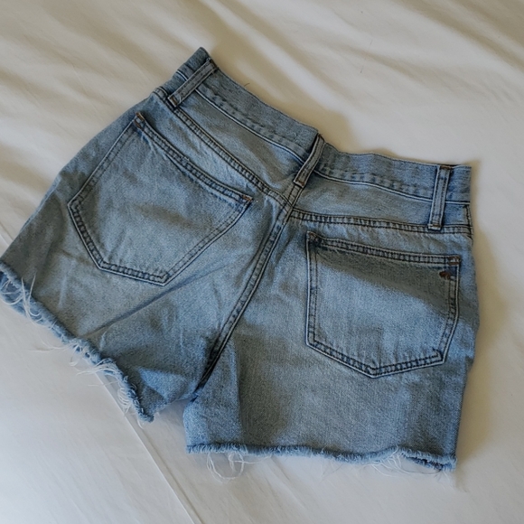 Madewell denim cutoff shorts high rise 26 - Picture 2 of 4